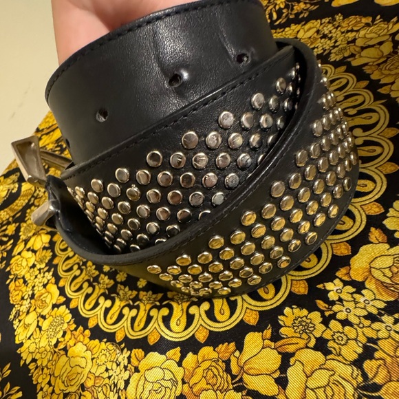 Gianni Versace Versus Studded Big Buckle Leather Belt - Picture 6 of 8